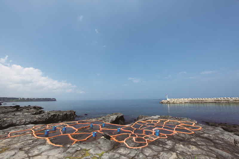 구엄리 전통소금제조 돌염전