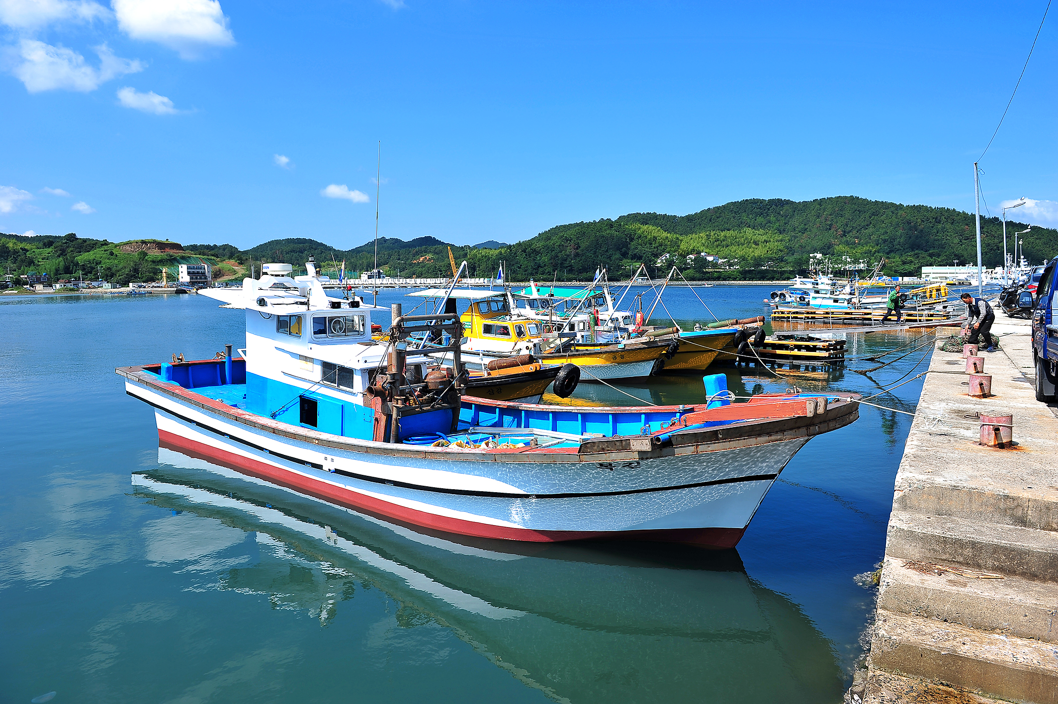 장목항 (장목수산센터)