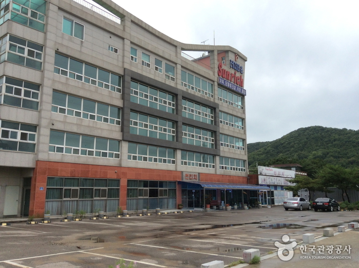 썬리치레저타운