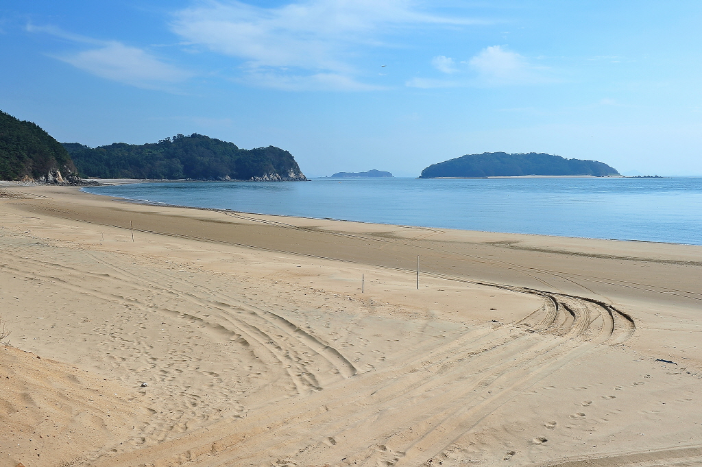 큰풀안해수욕장