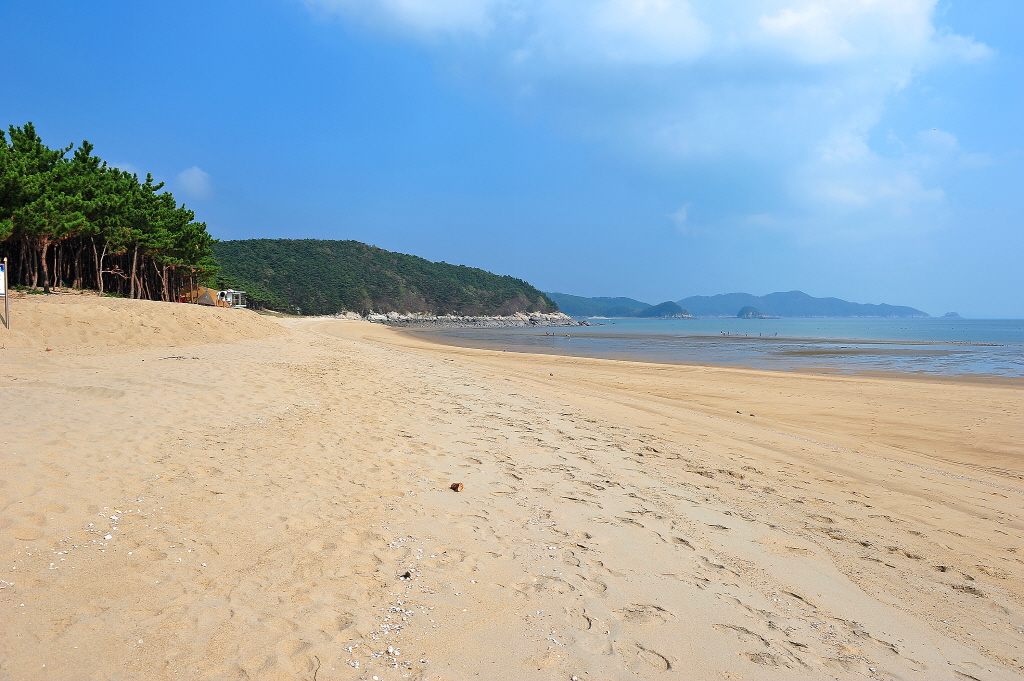 밧지름해수욕장 (덕적도)