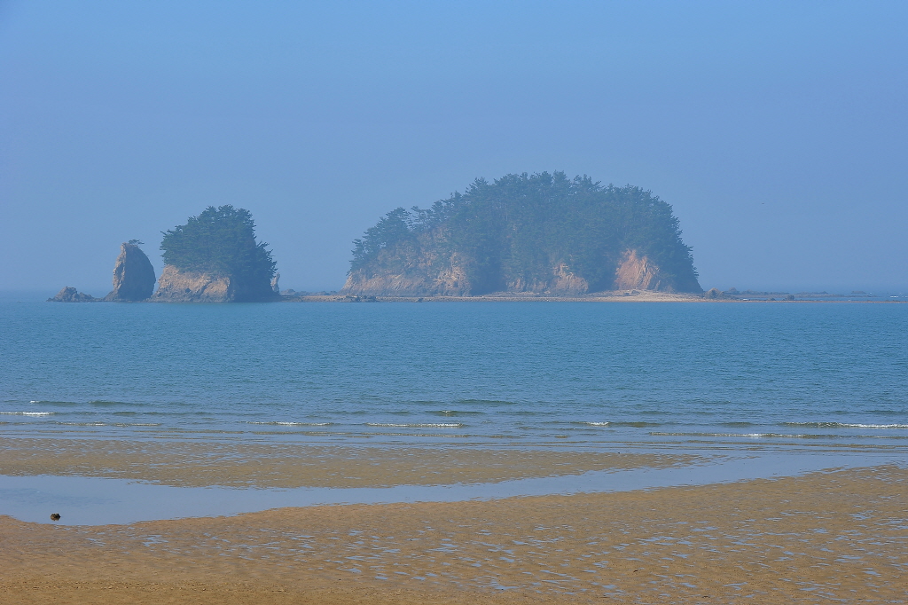 명장섬해수욕장