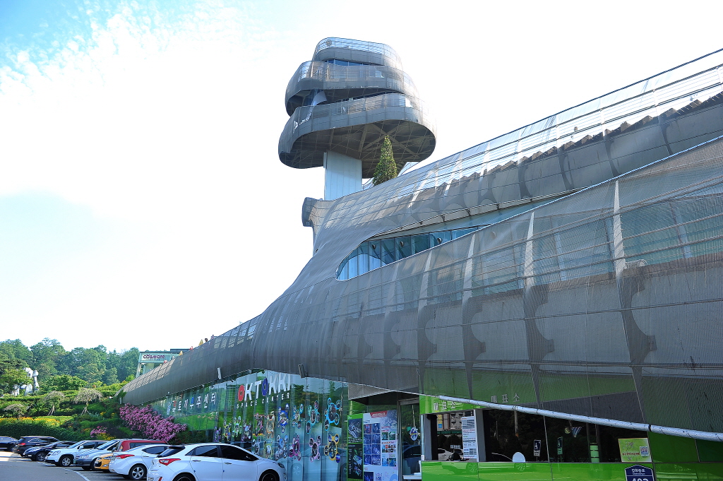 옥토끼우주센터